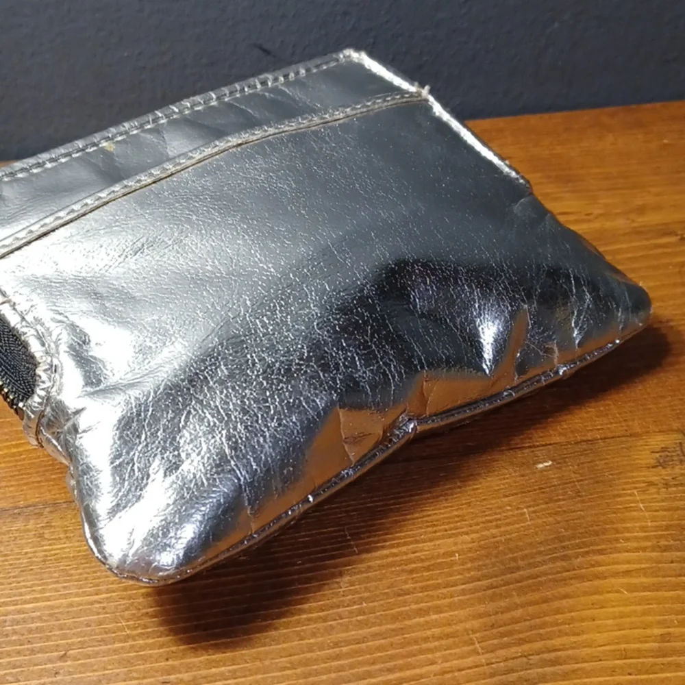 Calvin  Klein  wallet - Picture 4 of 16